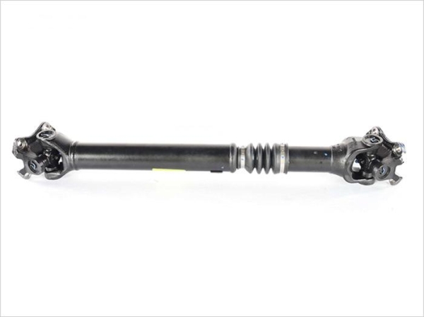 CARDAN DE 4X4 1GD, 2GD HILUX REVO 2016-UP ()