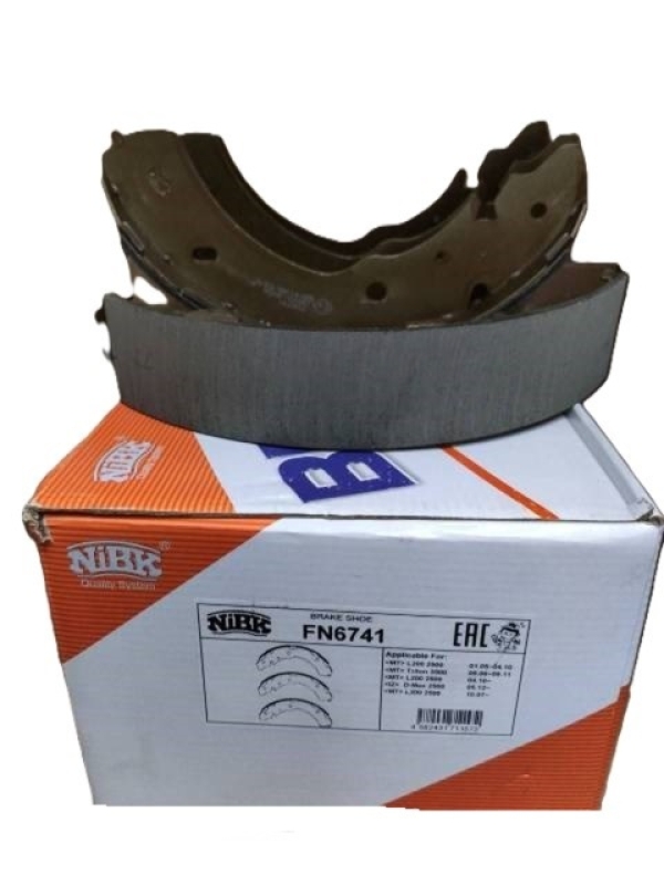 ZAPATAS. F. ,L200 TRITON  2006-24, CHEVROLET COLORADO 2016-UP, NEW MAZDA BT50 2022-UP FIAT FULLBACK 2020-UP-NIBK (FN-6741) NIBK