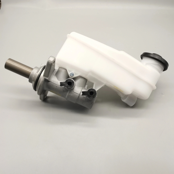 BOMBA MAESTRA DE FRENO PRINCIPAL 1GD-2GD 2016-UP-SEIKEN-AISIN